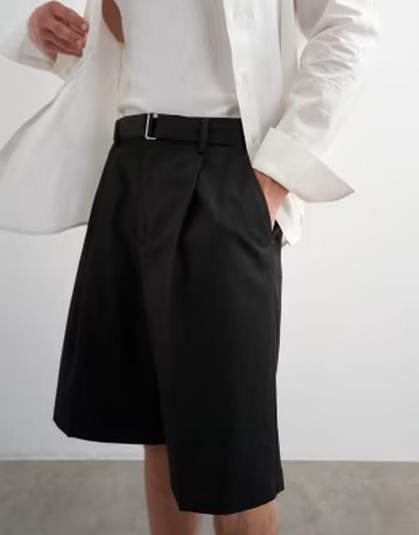 トップマン メンズ ボトムス ハーフパンツ・ショーツ ワイドレッグ ショートパンツ Topman wide leg belted twill shorts Black ブラック