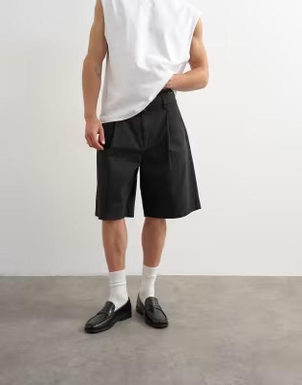 トップマン メンズ ボトムス ハーフパンツ・ショーツ ショートパンツ Topman twill bermuda shorts with pleats Black ブラック