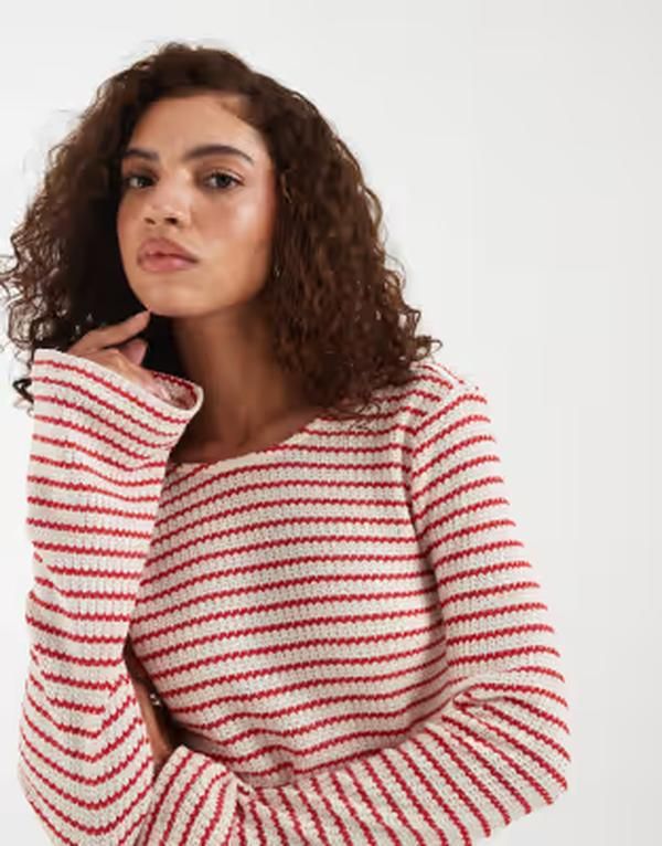 ヴェロモーダ レディース トップス ワンピース ミニット Vero moda stretch crochet knit bell sleeve mini dress and cream stripes Birch Poinsettia クリーム