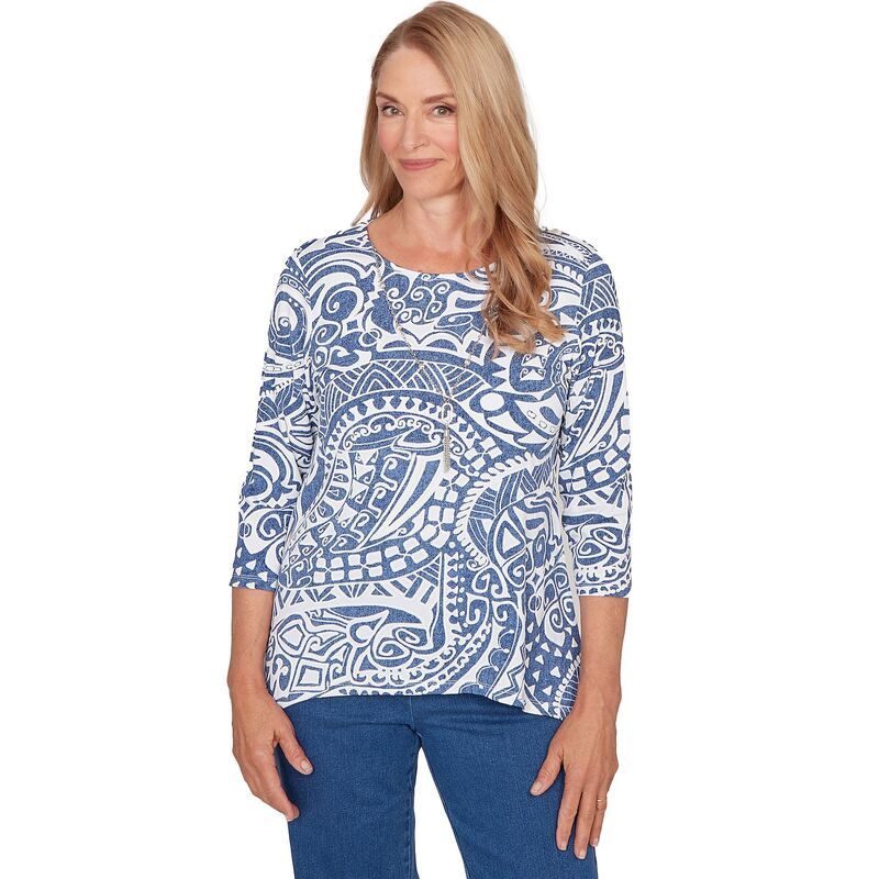アルフレッド ダナー レディース トップス Tシャツ レース Womens Alfredunner Paisley Swirl Sharkbite Hem Top with Necklace Blue ブルー