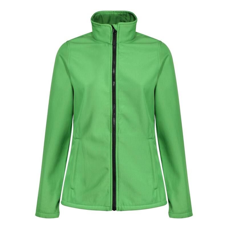 レガッタ レディース アウター ジャケット・ブルゾン プリント Regatta Standout WomensLadies Ablaze Printable Soft Shell Jacket Extreme Green グリーン