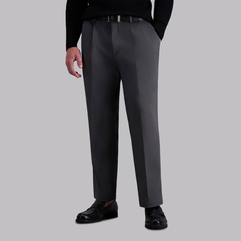 ハガー レディース ボトムス カジュアルパンツ Mens Haggar Iron Free Premium Khaki ClassicFit Pleat Front Hidden Comfort Waistband Casual Pant Dark Gray