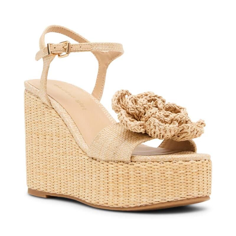 マッデンガール レディース シューズ サンダル madden girl Sasssy Womens Wedge Raffia Flower Accent Sandals Natural Raffia