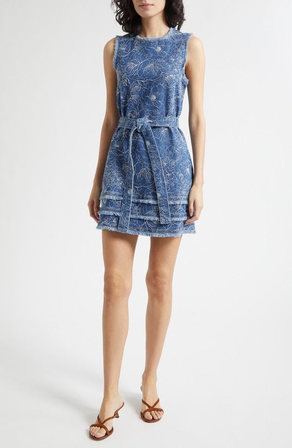 サンク セプト レディース ボトムス デニムパンツ ミニワンピース フラワー柄 ミニ フラワー Cinq Sept Mindie Floral Embroidery Deniminidressalt Breeze White ホワイト