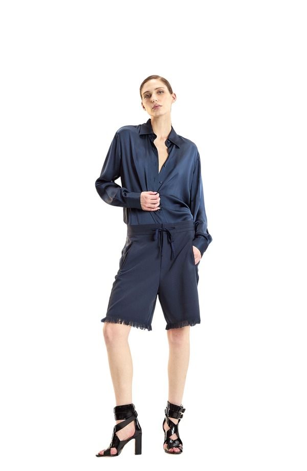 シンシアローレイ レディース ボトムス ハーフパンツ・ショーツ ショートパンツ Cynthia Rowley Tuxedo Stripe Shorts Navy ネイビー