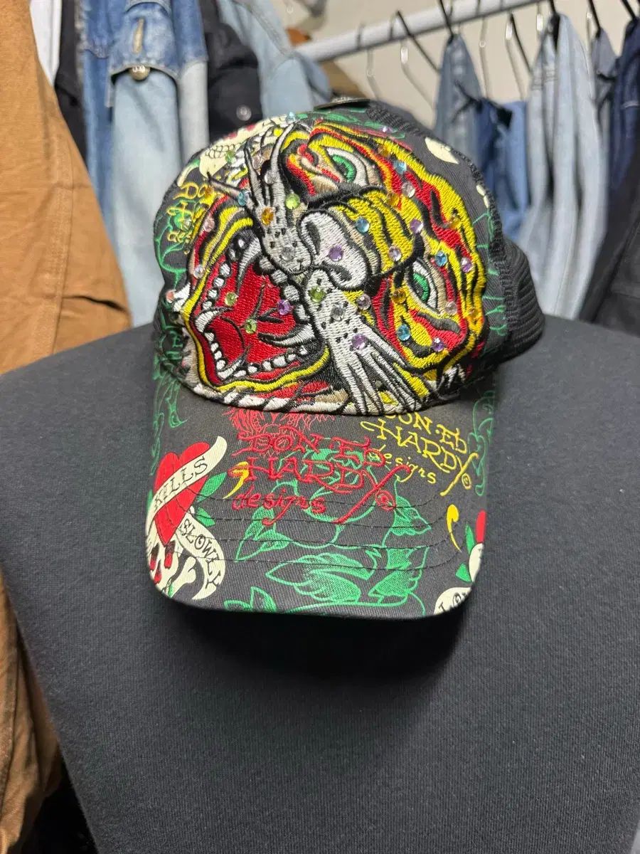 Ed Hardy(エドハーディー) 虎 刺繍 メッシュ ベースボールキャップ
