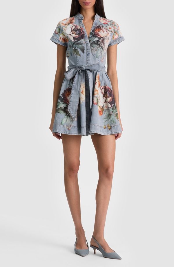 アリス アンド オリビア レディース トップス ワンピース フラワー柄 シャツ デニム フラワー Alice Olivia Lucy Floral Denim Shirtdressierra Vintage Multi マルチカラー