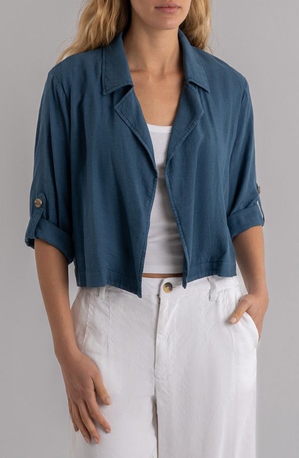 カットフロムザクロス レディース アウター ジャケット・ブルゾン リネン KUT from the Kloth Nadine Cropen Front Linen Blend Jacket Coastal Blue ブルー
