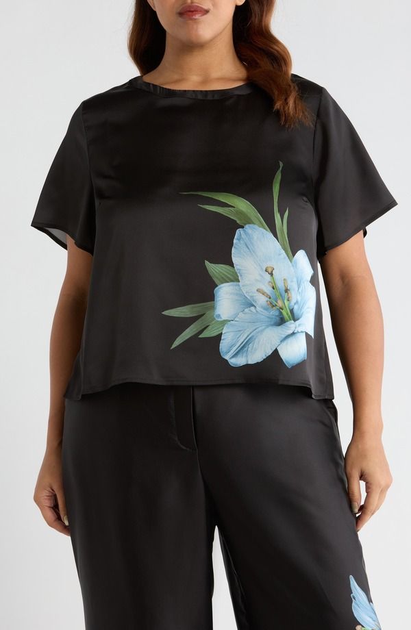 ヴィンスカムート レディース トップス シャツ フラワー柄 サテン レース フラワー Vince Camuto Placed Floral Satin Top Sky 16,860円