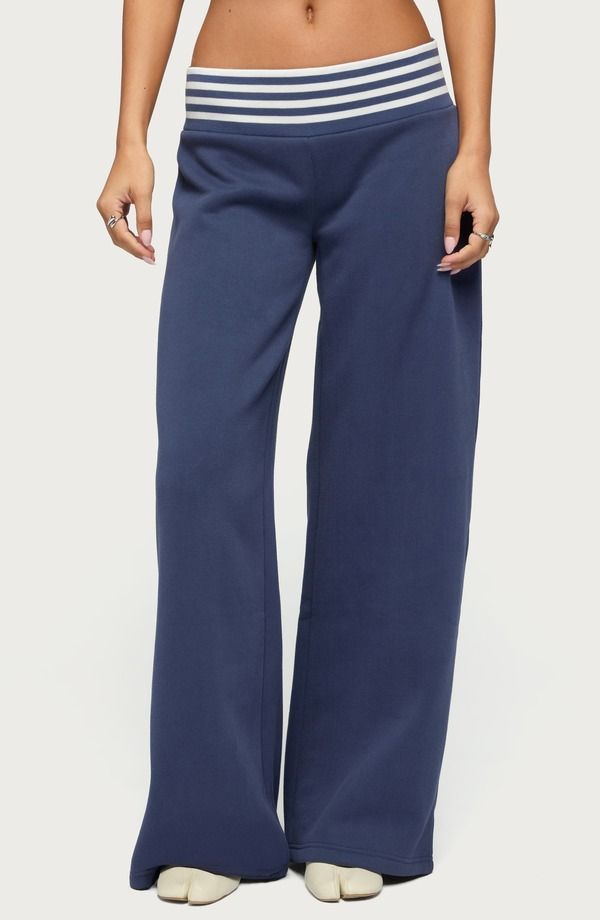 アディクテッド レディース ボトムス カジュアルパンツ ローライズ スウェットパンツ EDIKTED Eloura Stripe Waist Low Rise Sweatpants Navy ネイビー