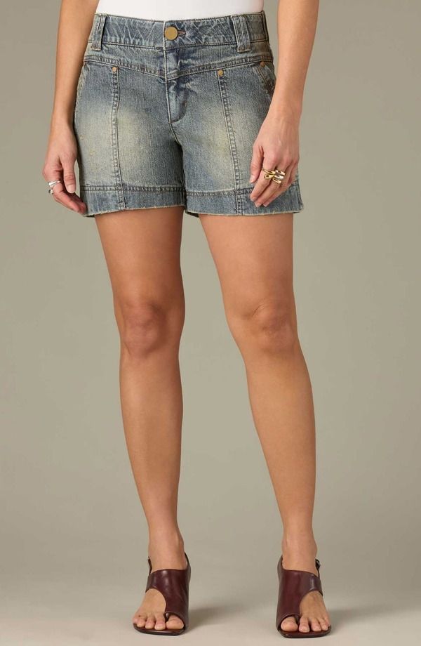 ウィットウィズダム レディース ボトムス デニムパンツ ハイウエスト ショートパンツ Wit Wisdom VYoke High Waist Denim Shorts Mid Blue Artisanal ブルー