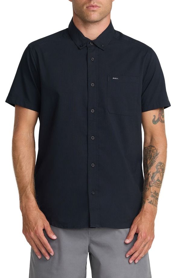 ルーカ メンズ トップス シャツ スリムフィット ダウン RVCA Thatll Do Slim Fit Solid Short Sleeve ButtonDown Shirt Black New ブラック