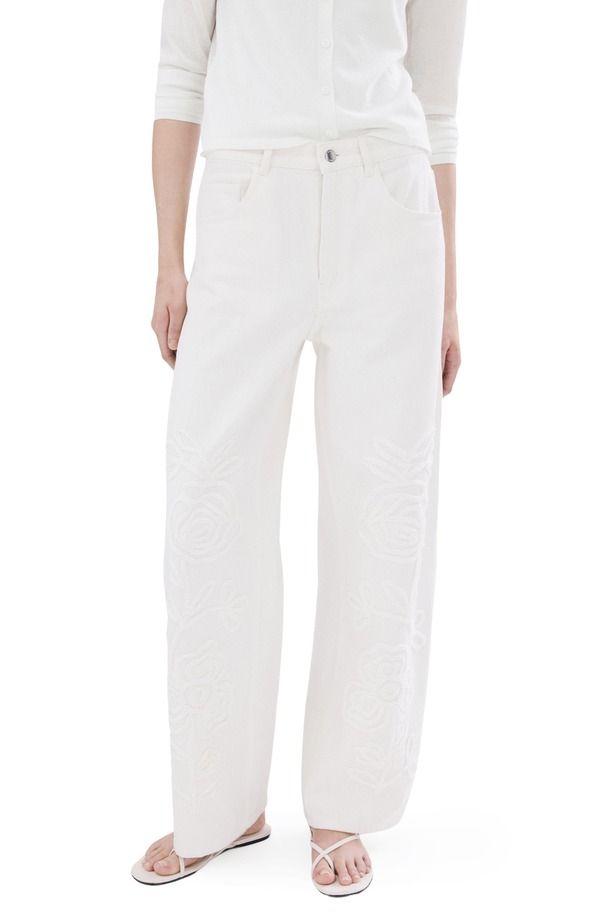 マンゴ レディース ボトムス デニムパンツ ワイドレッグ フラワー柄 刺繍 ジーンズ フラワー MANGO Floral Embroidered Wide Leg Jeans Off White オフホワイト 23,288円