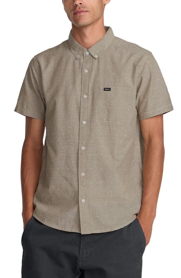 ルーカ メンズ トップス シャツ スリムフィット コットン ダウン RVCA Thatll Do Slim Fit Solid Short Sleeve Cotton ButtonDown Shirt Sand サンド 16,186円