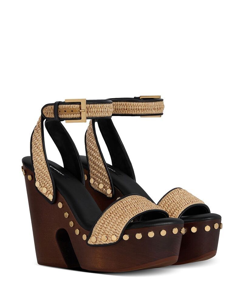 ジバンシー レディース シューズ サンダル プラットフォーム Givenchy Womenstudded Platform Wedge Sandals Natural