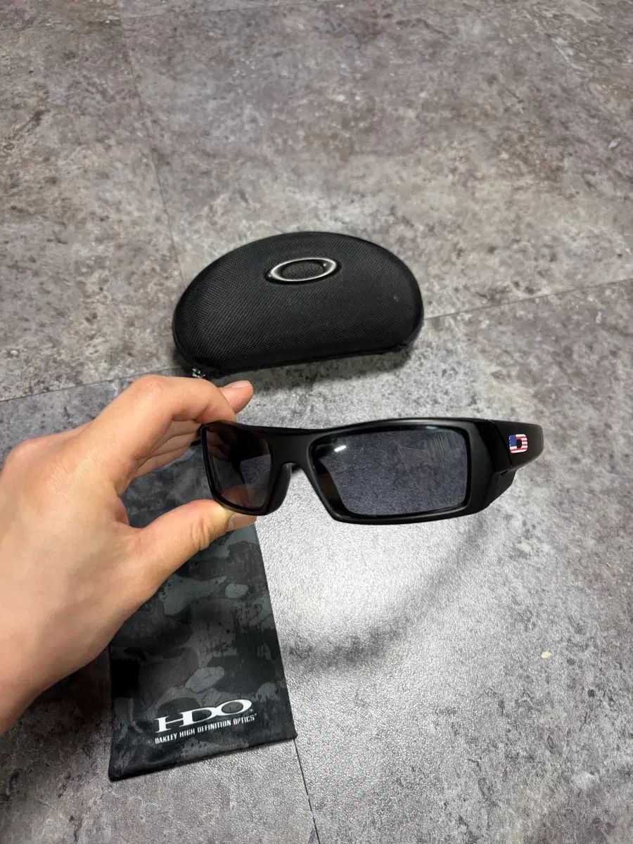 オークリー ガス缶 フルセット ほぼ新品