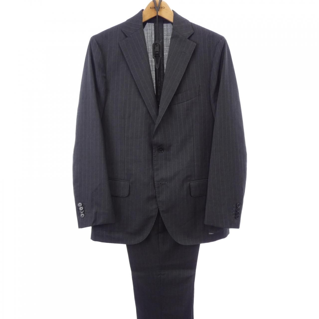 ラルディーニ LARDINI スーツ