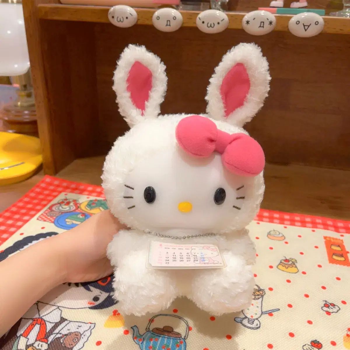 クラシック Sanrio HELLO KITTY うさぎ ウサギ カレンダー ぬいぐるみ 貯金箱