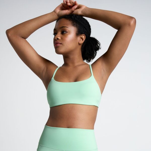 【送料無料】 DSG レディース ブラジャー アンダーウェア DSG Womens Momentum Low Support Sports Bra Bouncy Lime
