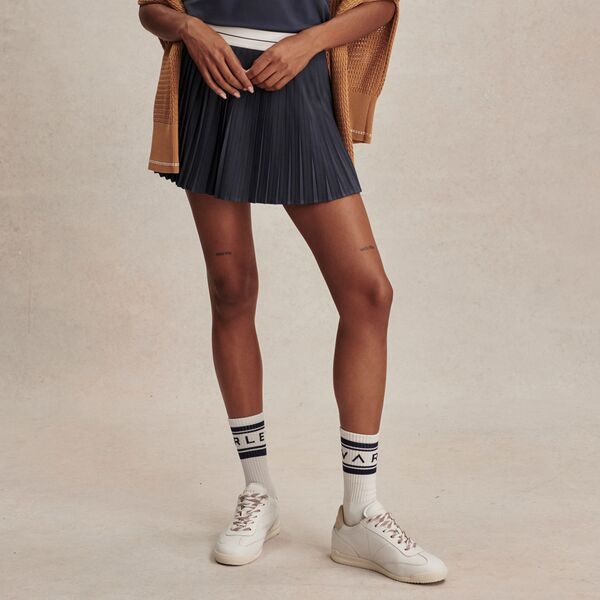 【送料無料】 バーレイ レディース スカート ボトムス Varley Womens Clemency MidRise 135 Skort Blue Nights