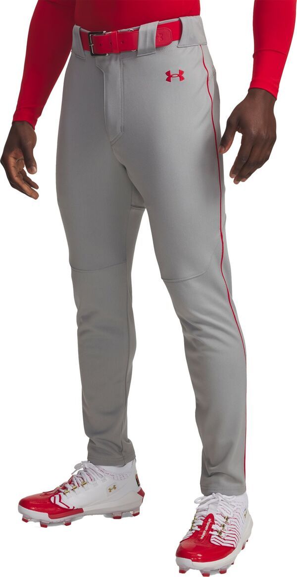 【送料無料】 アンダーアーマー メンズ カジュアルパンツ ボトムス Under Armour Mens Utility Pro Tapered Piped Baseball Pants GrayRed