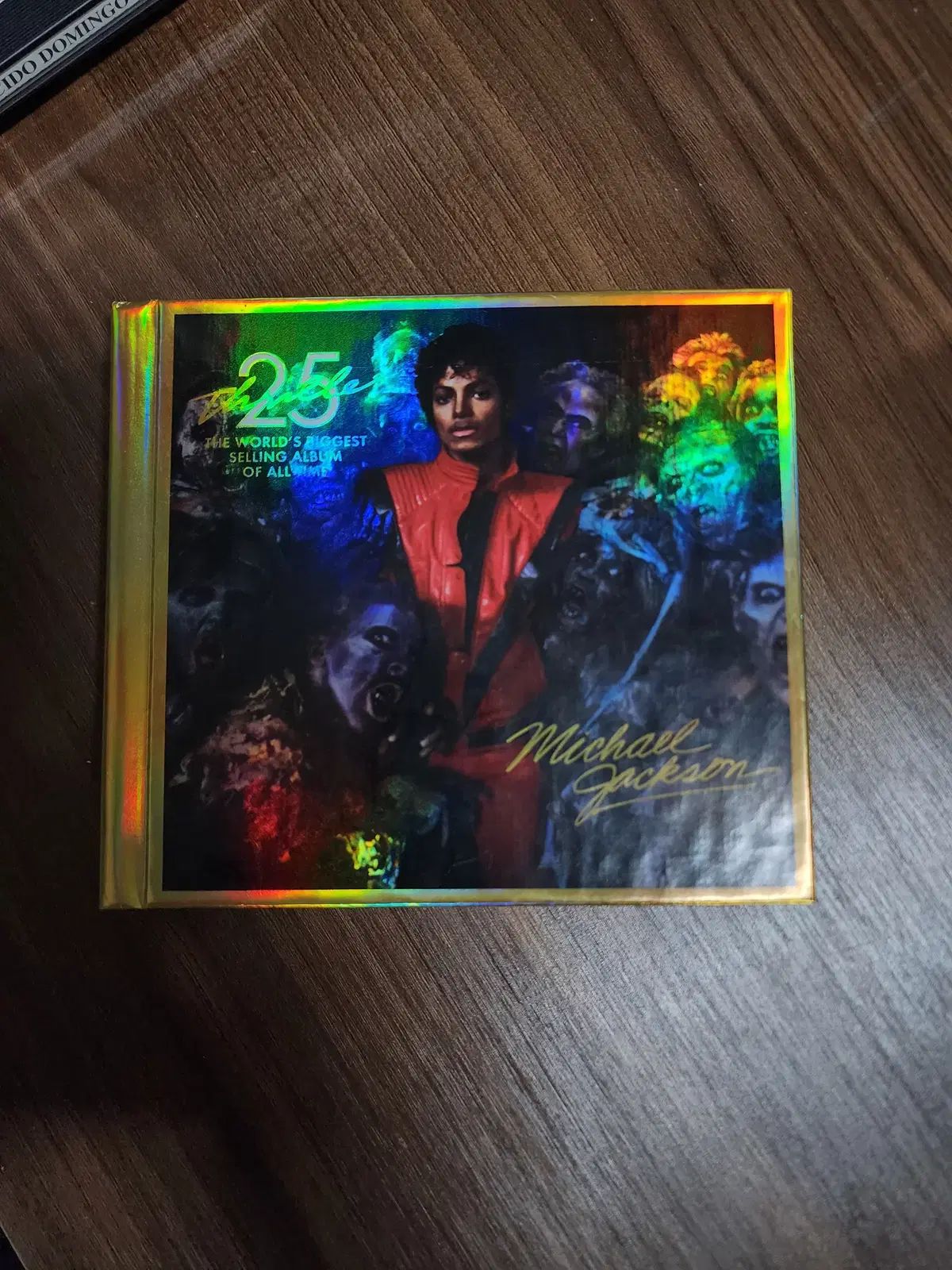 CD/DVD マイケル・ジャクソン Thriller 25周年記念盤 限定アルバム