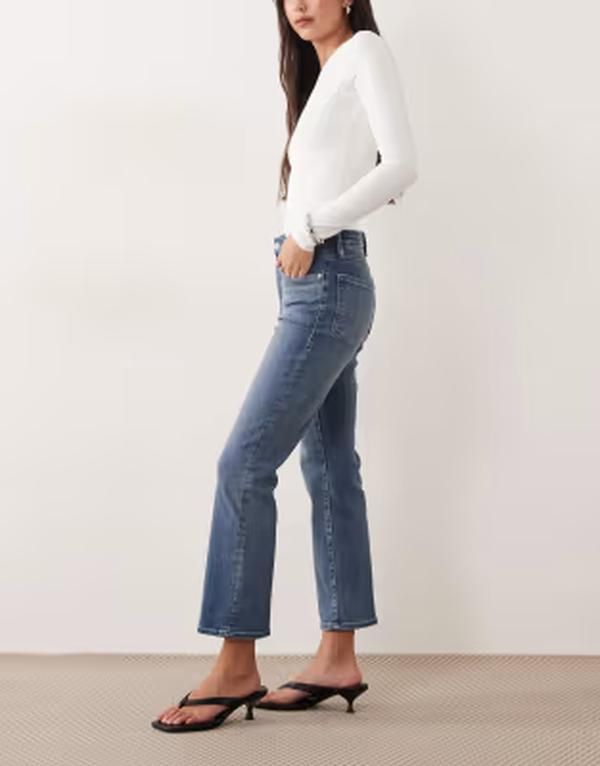 グッドアメリカン レディース ボトムス デニムパンツ ストレート ジーンズ Good American good legstraight leg jeans in light blue wash Indigo 1154 インディゴ
