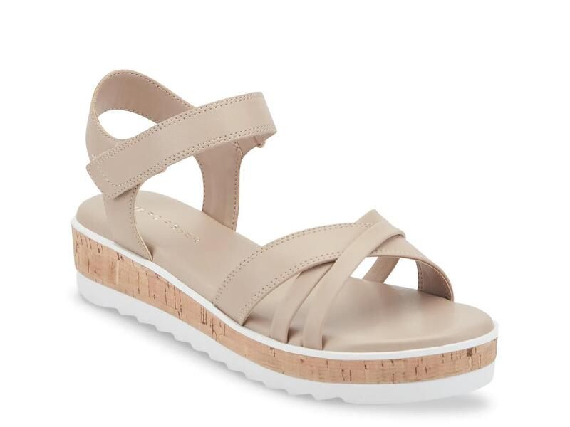 マークフィッシャー レディース シューズ サンダル Marc FisherGyllie Wedge Sandalight Natural Beige ベージュ