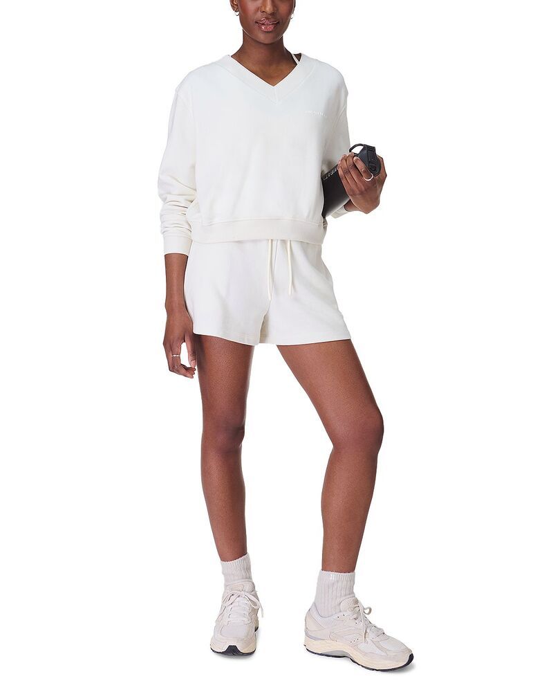 スウェッティベティ レディース ボトムス ハーフパンツ・ショーツ ショートパンツ Sweaty Betty Revive Boxy Shorts Lily White ホワイト
