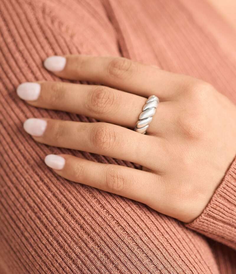 ジェームズ エイヴリー レディース アクセサリー 指輪 James Avery Half Twist Ring Sterling Silver シルバー