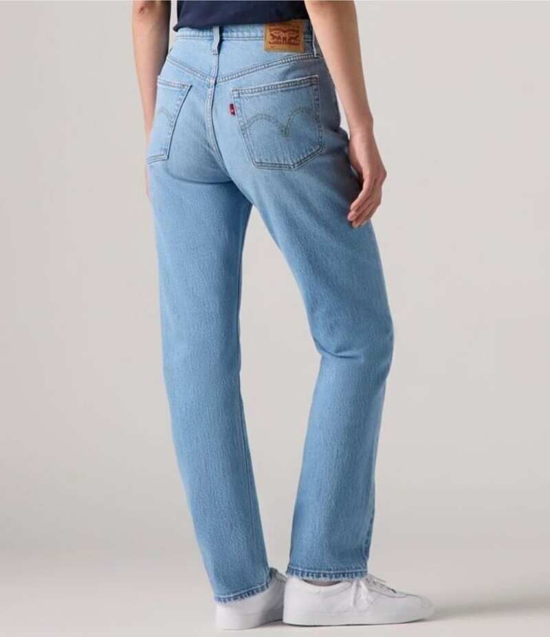リーバイス レディース ボトムス デニムパンツ レギュラーフィット ジーンズ LevisR 501R Original High Rise Regular Fit Jeans No Referee