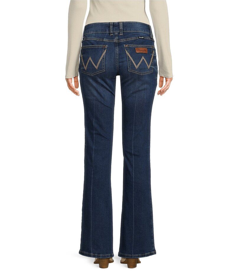 ラングラー レディース ボトムス デニムパンツ ブーツカット ブーツ ジーンズ WranglerR Mid Rise Bootcut Jeans Vivianna