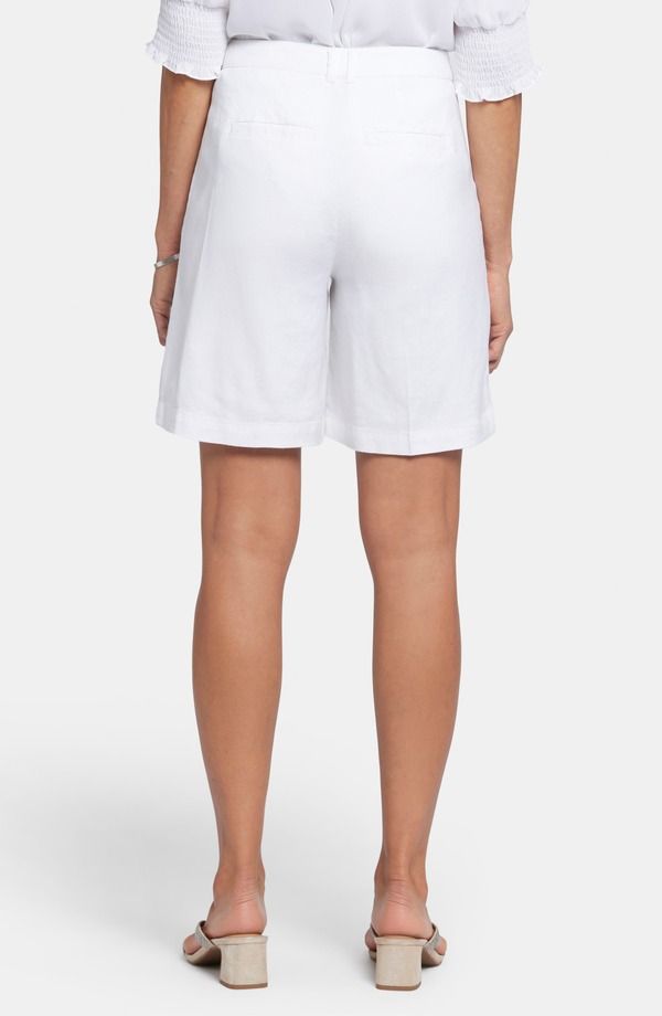 エヌワイディージェイ レディース ボトムス ハーフパンツ・ショーツ ショートパンツ リネン NYDJ Relaxed Linen Blend Shorts Optic White ホワイト