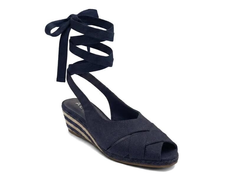 エアロソールズ レディース シューズ サンダル AerosolesRoberta Espadrille Wedge Sandal Navy ネイビー