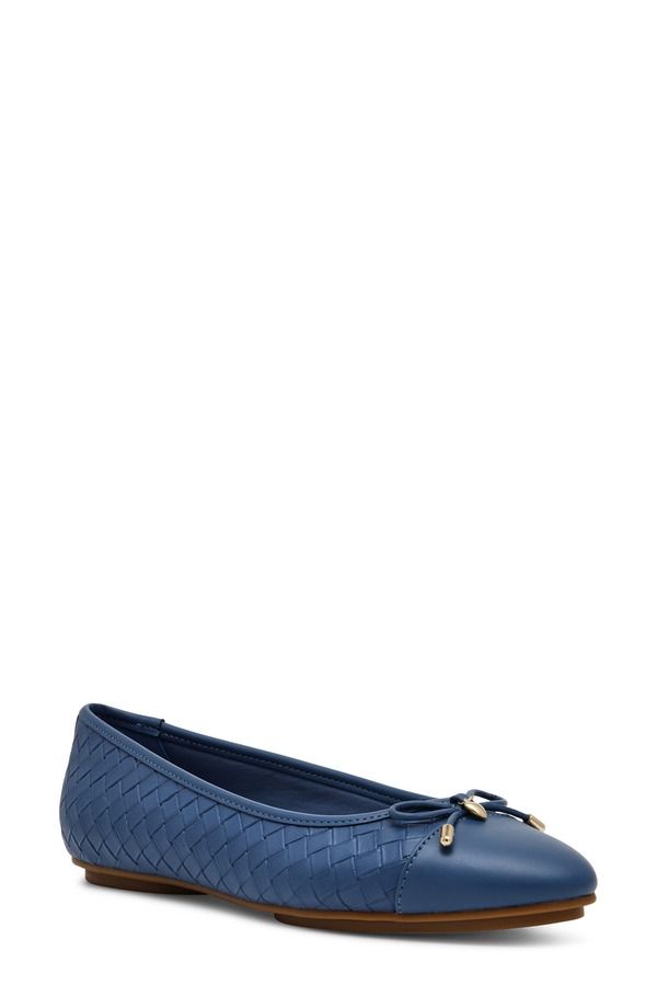 アンクライン レディース シューズ パンプス キャップ Anne Klein Luci Cap Toe Ballet Flat Blue ブルー