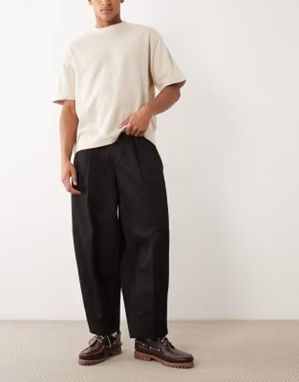 エイソス メンズ ボトムス カジュアルパンツ プリーツ ASOS DESIGN smart pleated wide barreleg pants Black ブラック