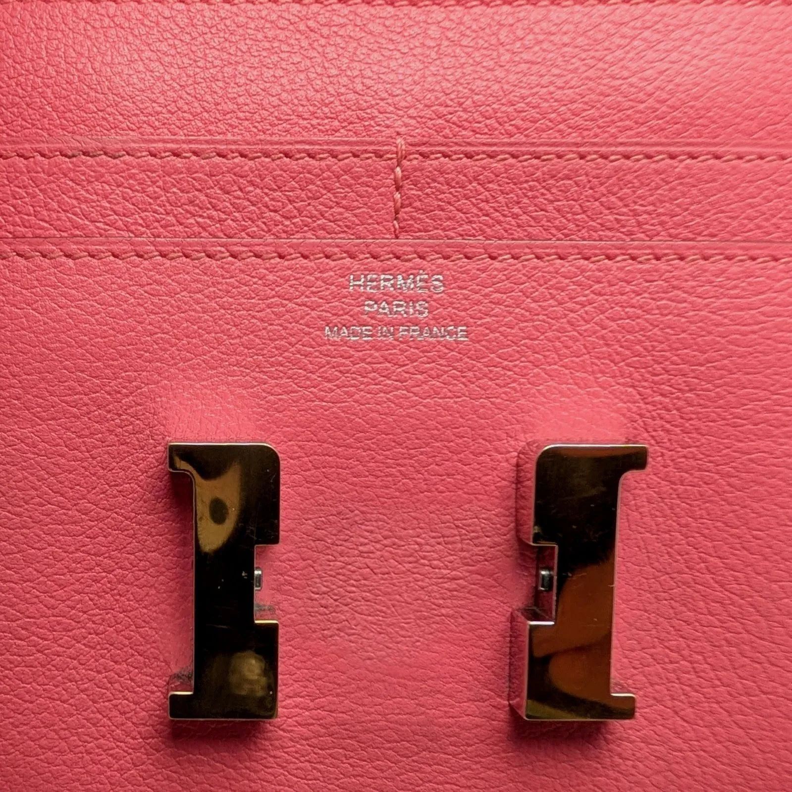 新品・未使用級】HERMES エルメス コンスタンス コンパクト 