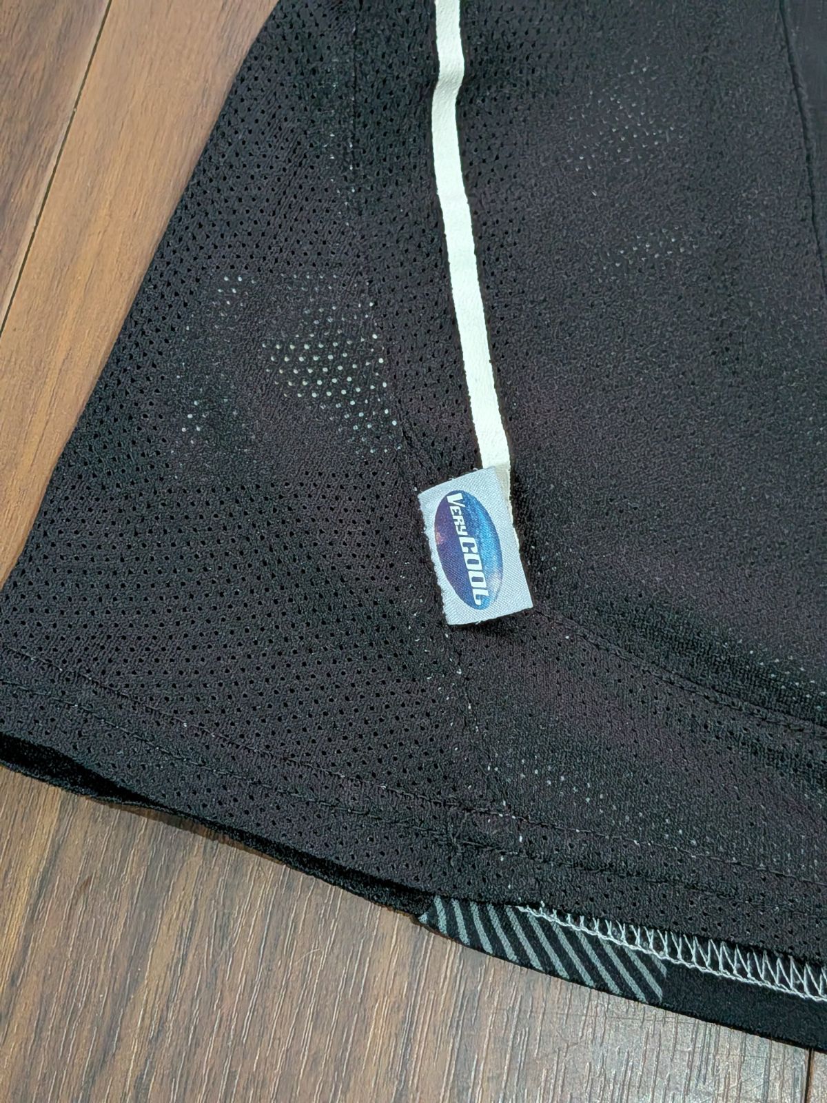 YONEX ヨネックス モザイクブロック ゲームシャツ ユニフォーム L 黒