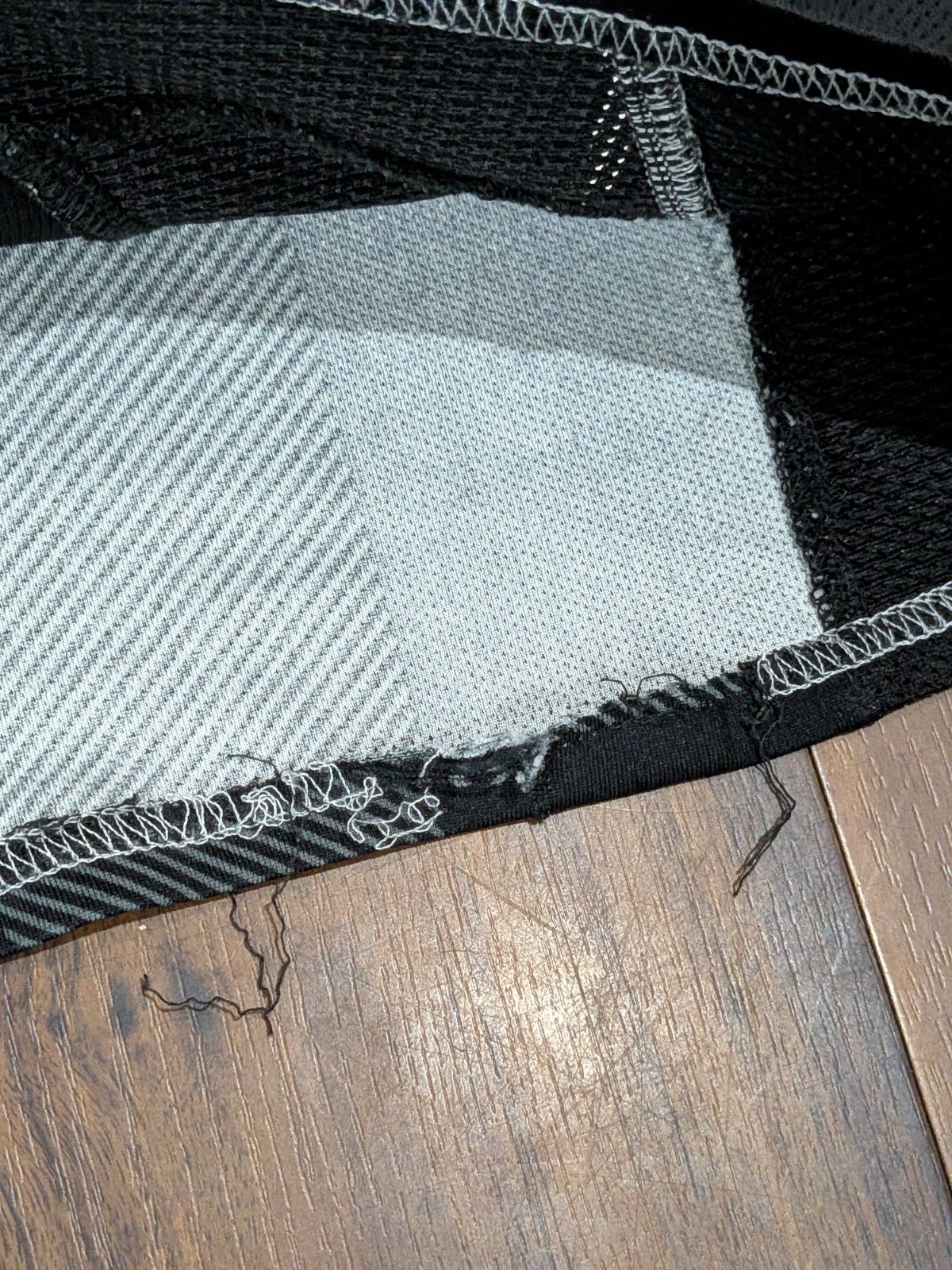 YONEX ヨネックス モザイクブロック ゲームシャツ ユニフォーム L 黒