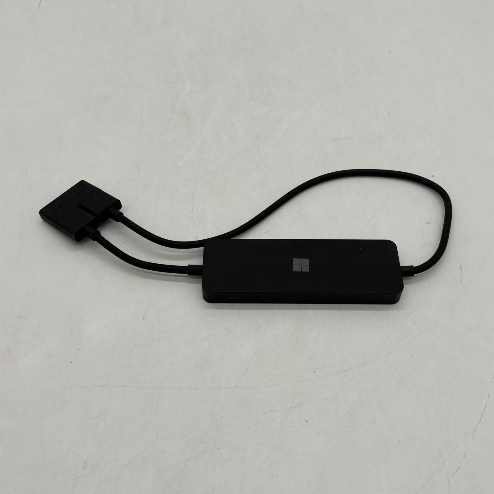 中古 マイクロソフト 4K ワイヤレス ディスプレイ アダプター - メルカリ