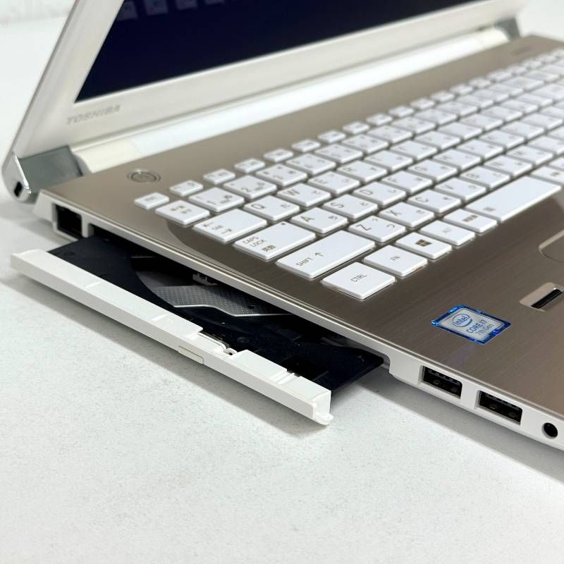 Corei7 SSD512GB 16GB Dynabook Windows11 ノートパソコン AC