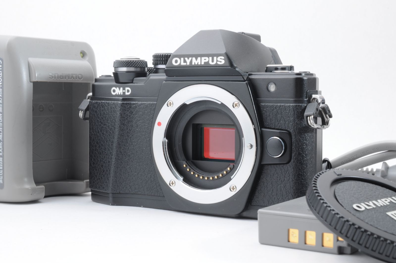 ■良品■ OLYMPUS（オリンパス） OM-D E-M10 Mark II ミラーレス一眼