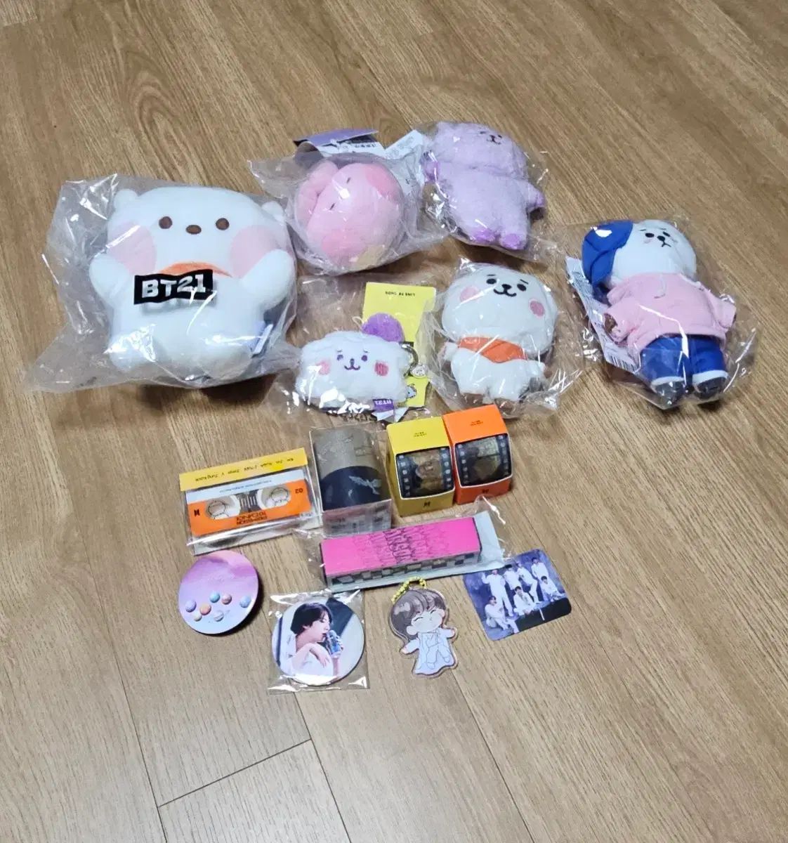 BTS BT21 RJ IN キーホルダー マスキングテープ