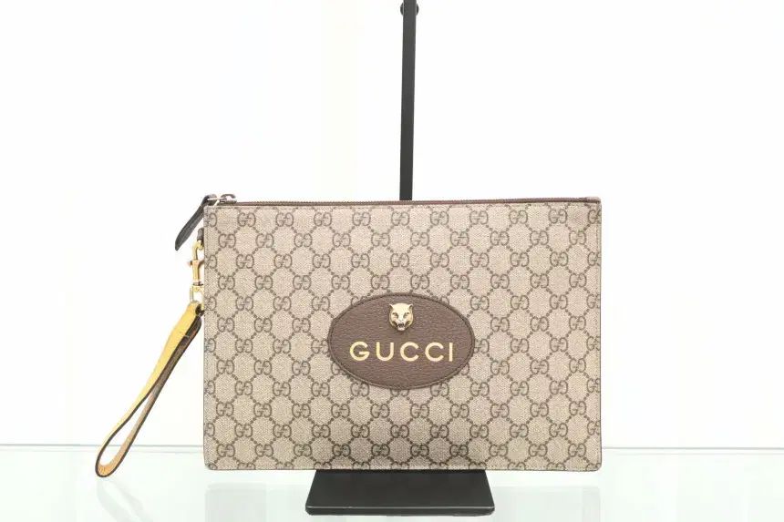 グッチ NEOヴィンテージ GG Supreme ポーチ クラッチバッグ 473956