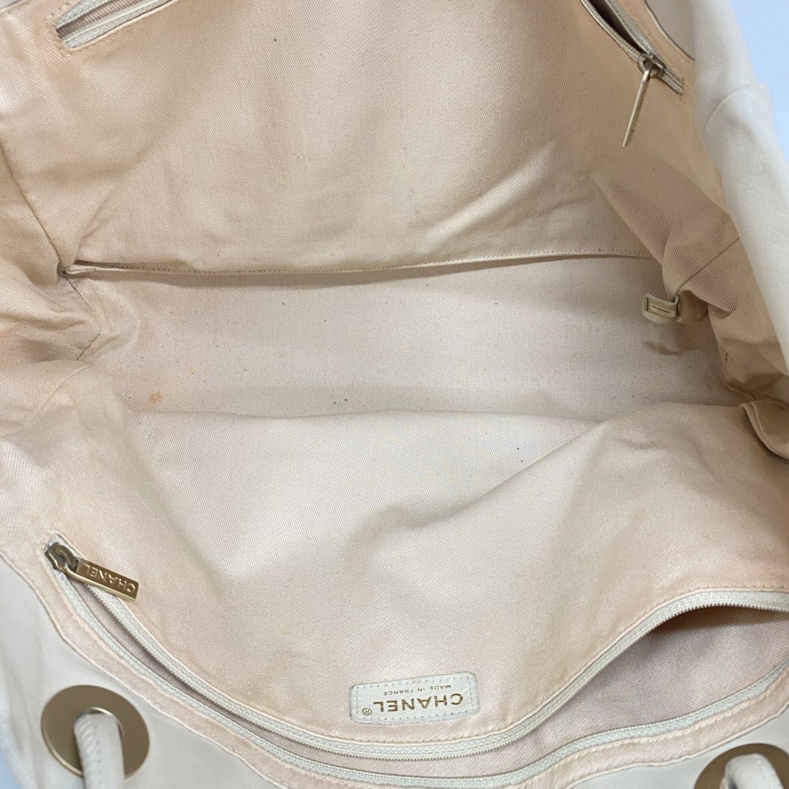 シャネル(Chanel) シャネル トートバッグ カメリア ラムスキン 