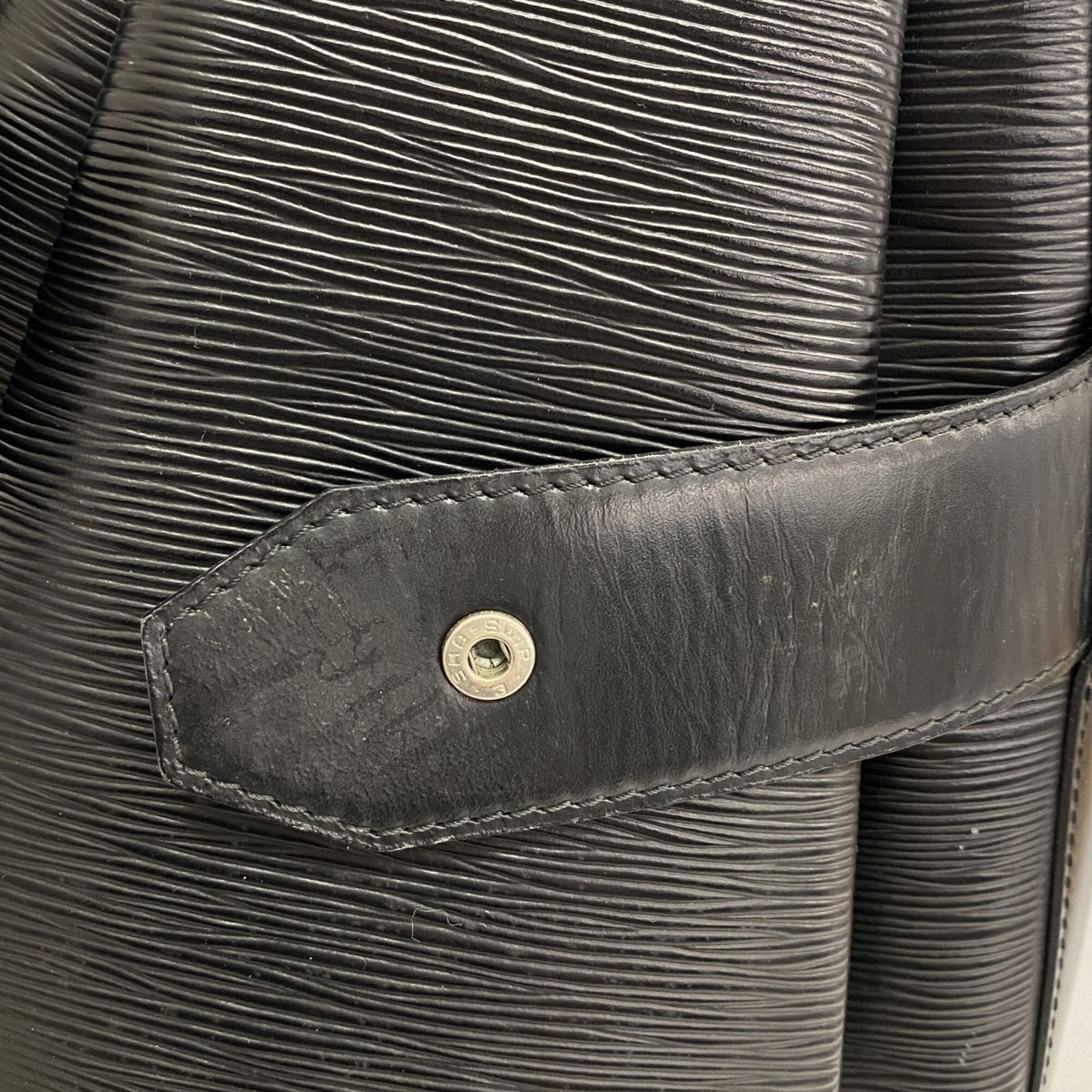 ルイ・ヴィトン(Louis Vuitton) ルイ・ヴィトン ショルダーバッグ エピ