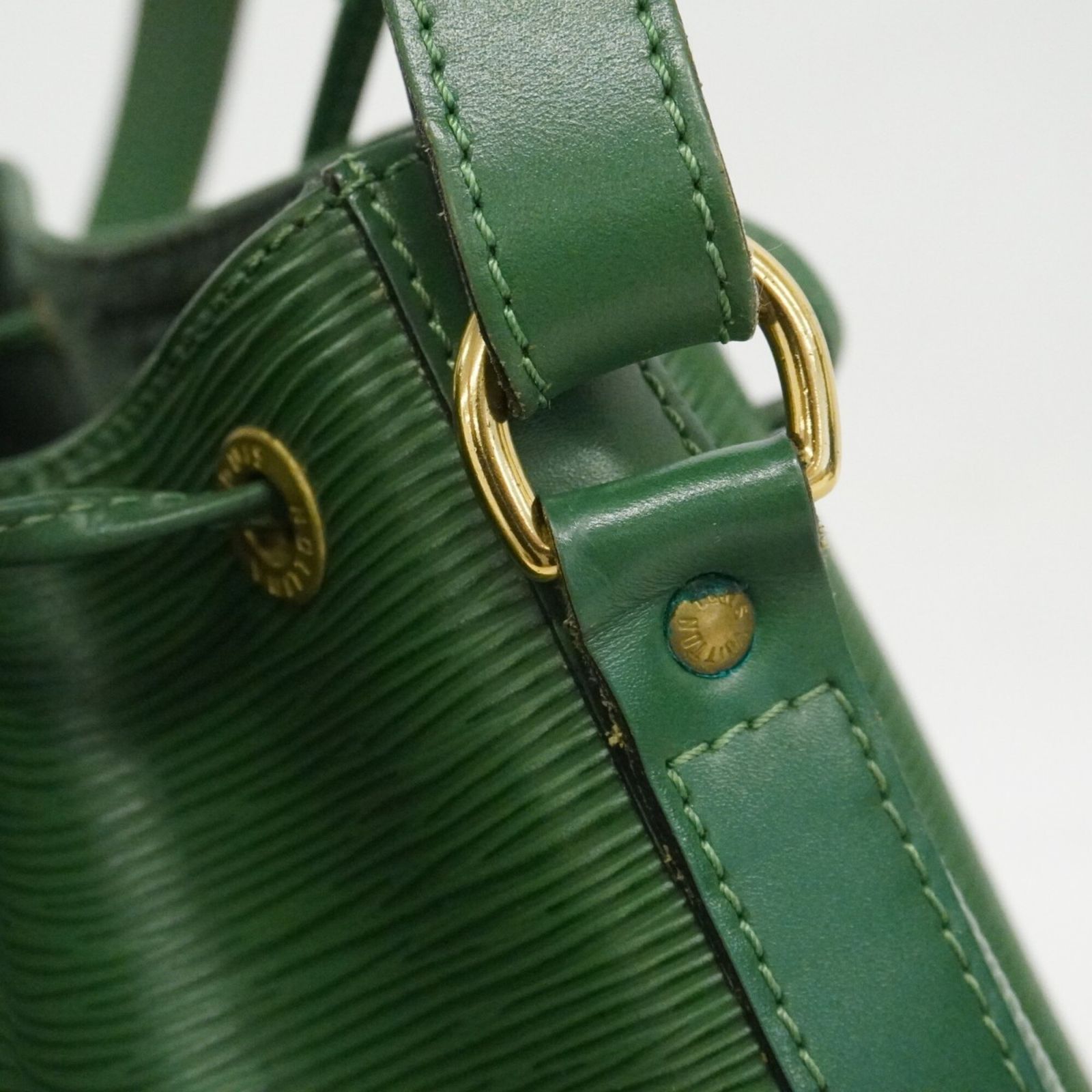 ルイ・ヴィトン(Louis Vuitton) ルイ・ヴィトン ショルダーバッグ エピ