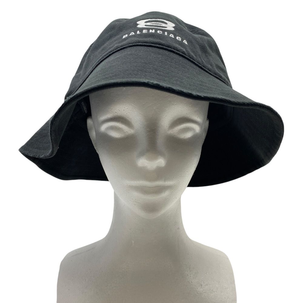 未使用 BALENCIAGA バレンシアガ ロゴエンブロイダリー バケットハット