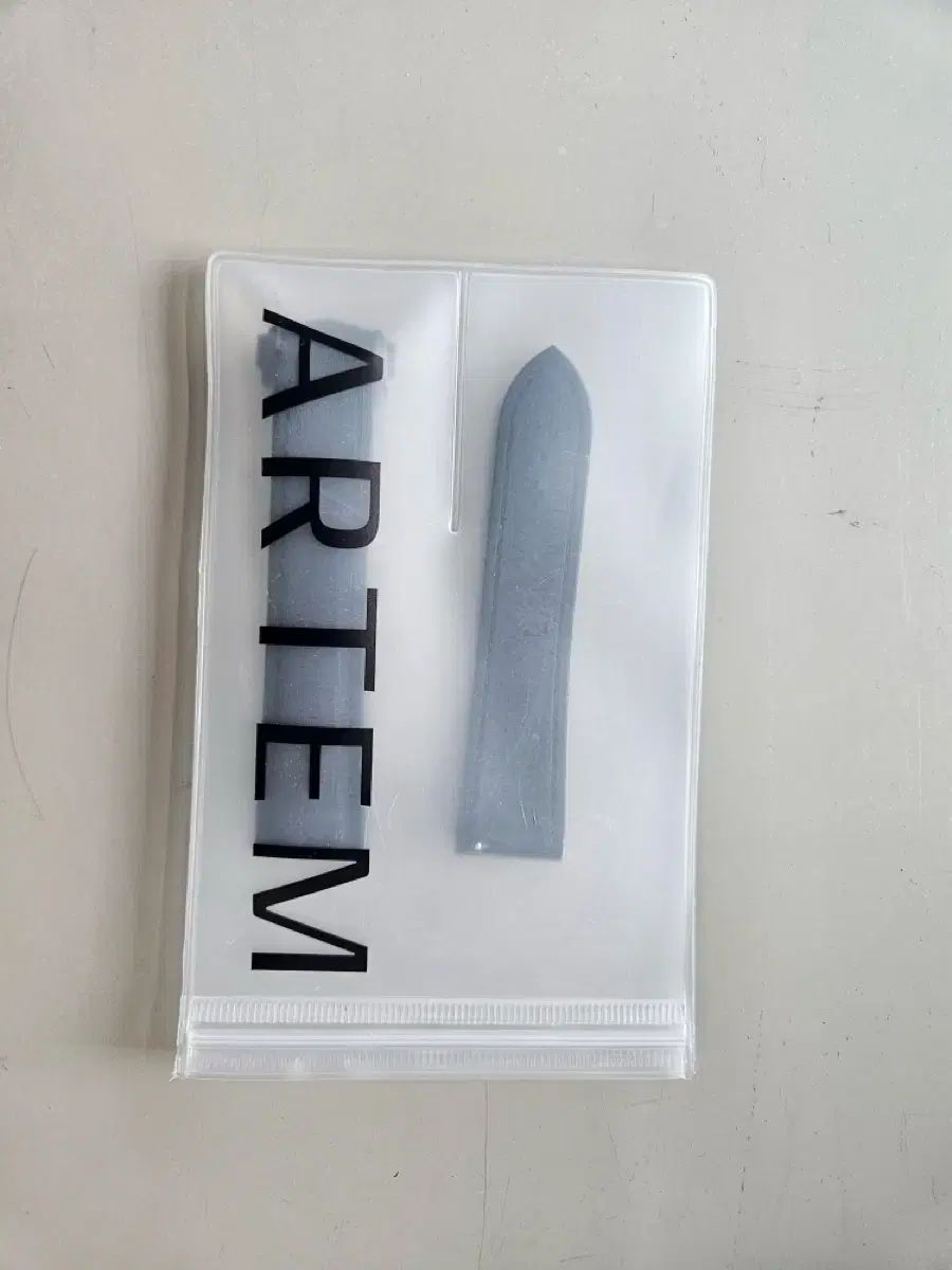 アルテム ARTEM ループレス ウォッチバンド ブラック カラー 21mm