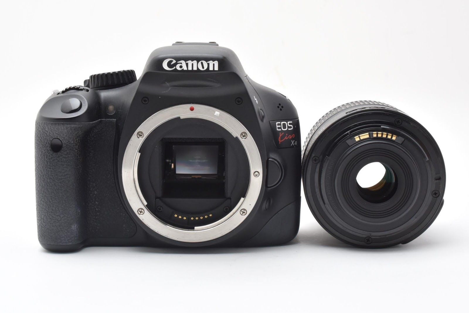 ☆良品ショット数10857回☆ キヤノン CANON EOS KISS X4 ボディ/ EF-S